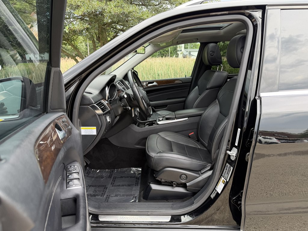 2013 Mercedes-Benz M-Class Image 24