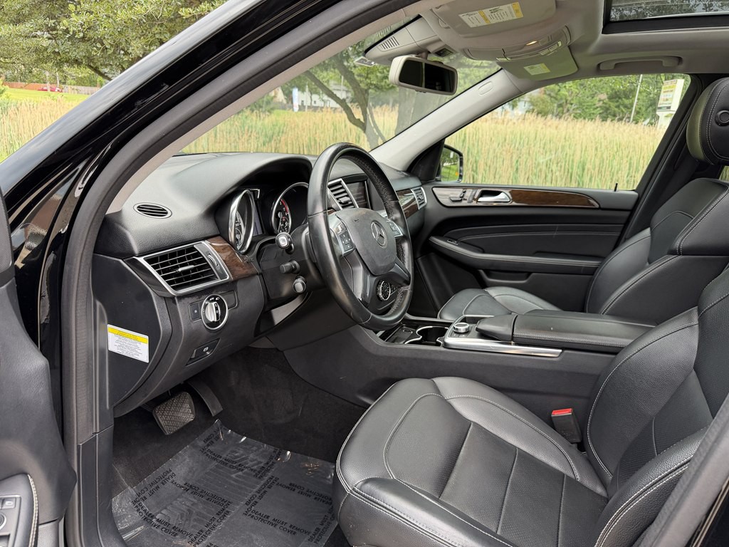 2013 Mercedes-Benz M-Class Image 32
