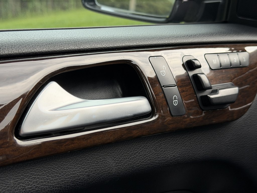 2013 Mercedes-Benz M-Class Image 36