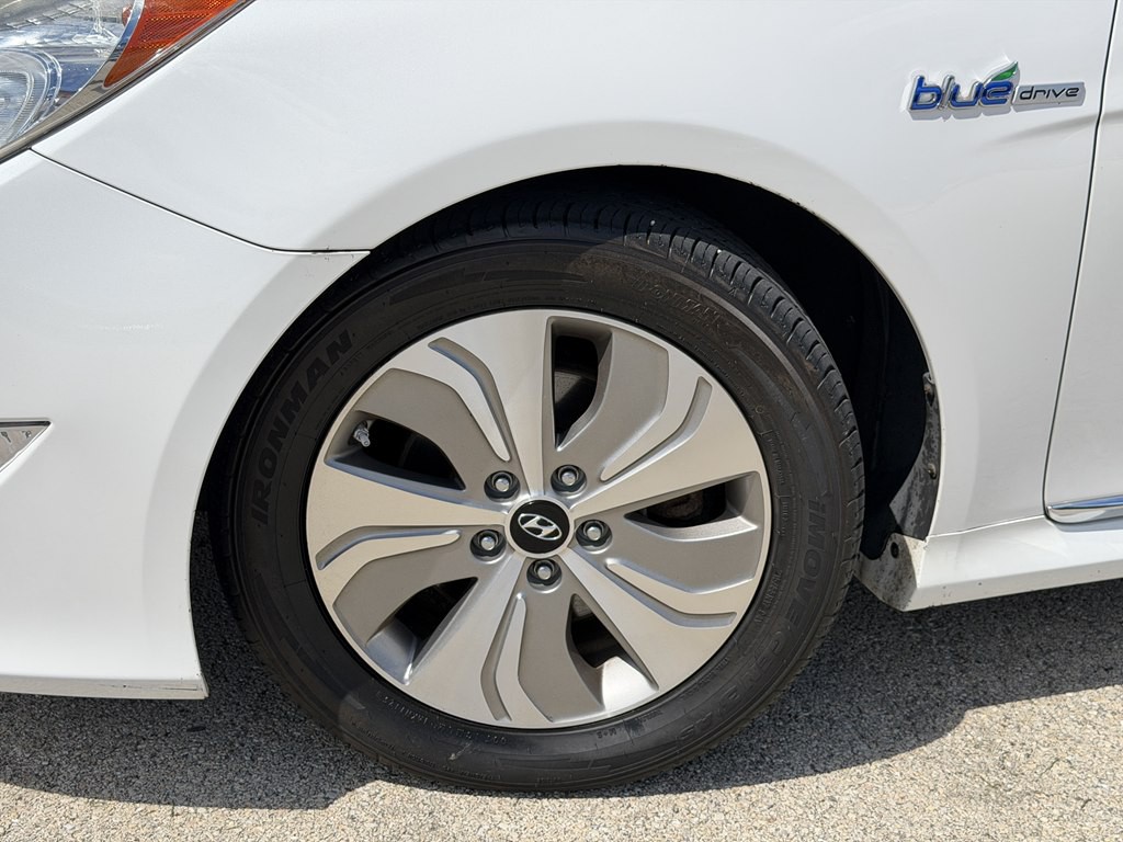 2013 Hyundai Sonata Image 11