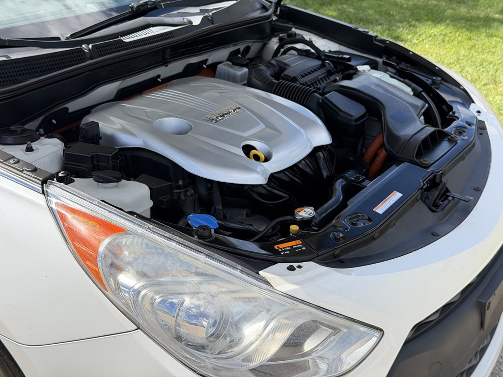 2013 Hyundai Sonata Image 16