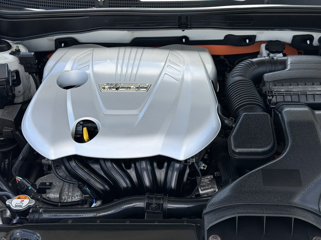 2013 Hyundai Sonata Image 17