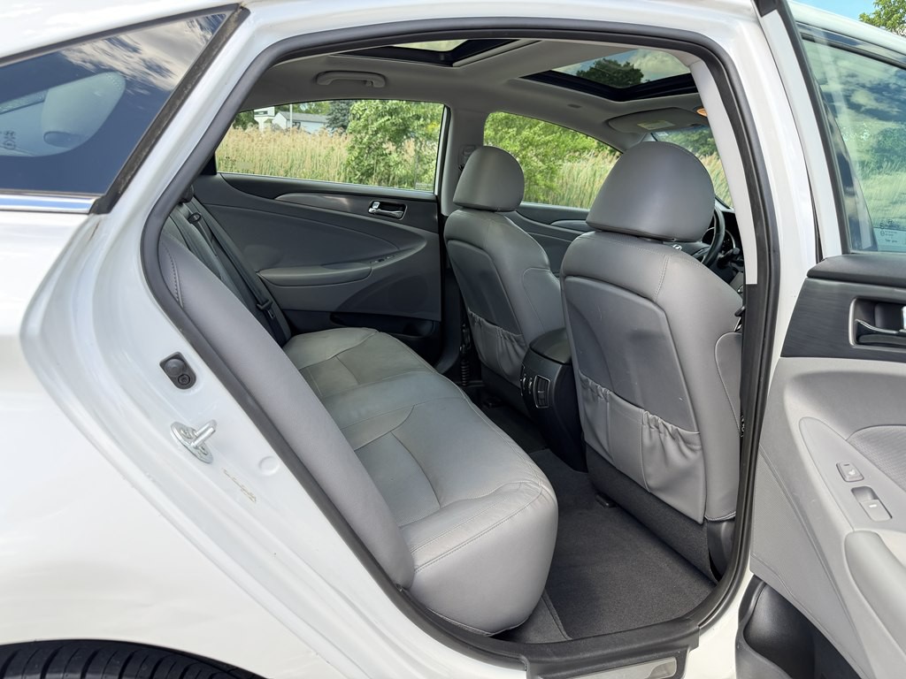 2013 Hyundai Sonata Image 46