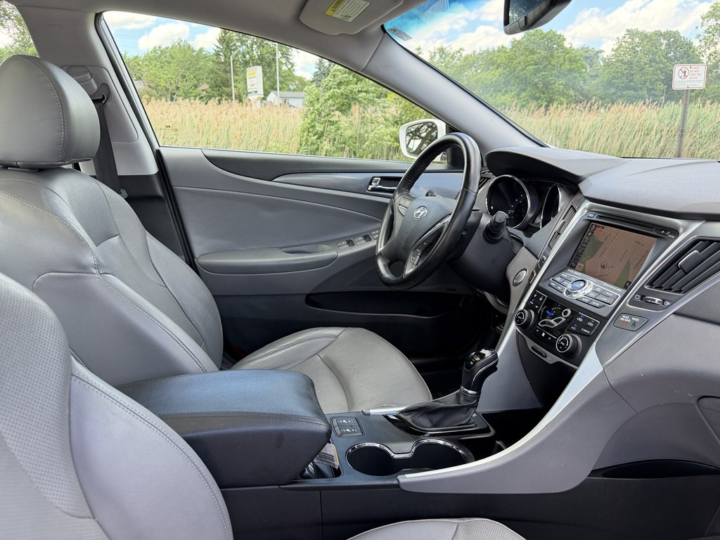 2013 Hyundai Sonata Image 48