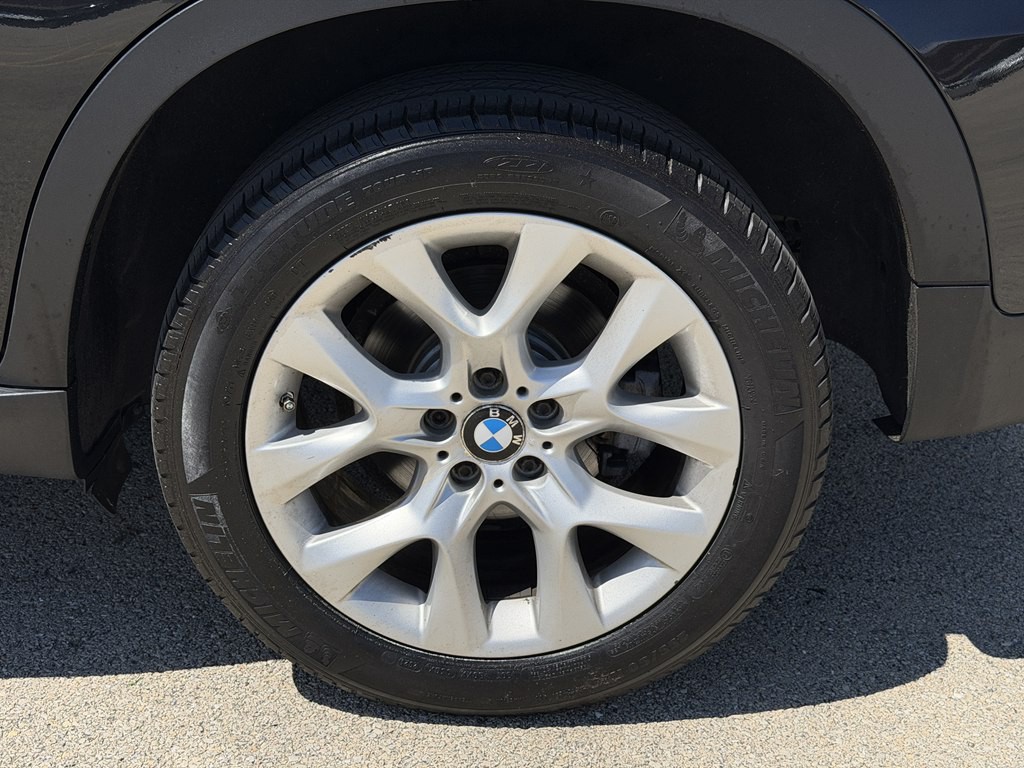 2013 BMW X5 Image 18