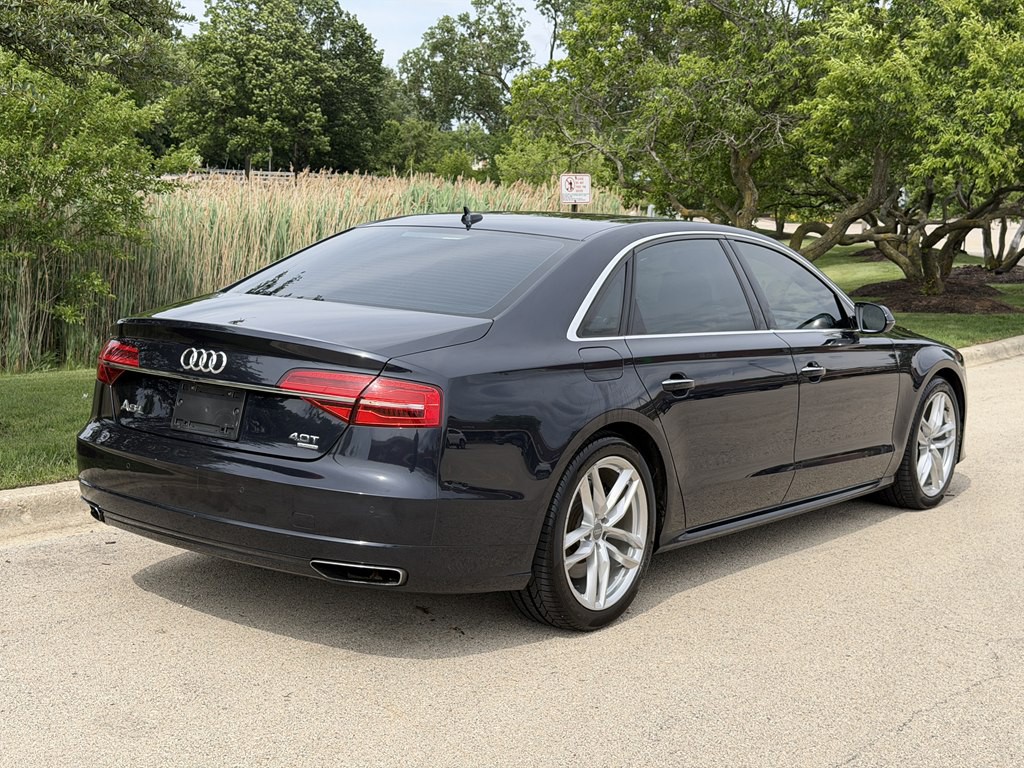 2016 Audi A8 Image 2