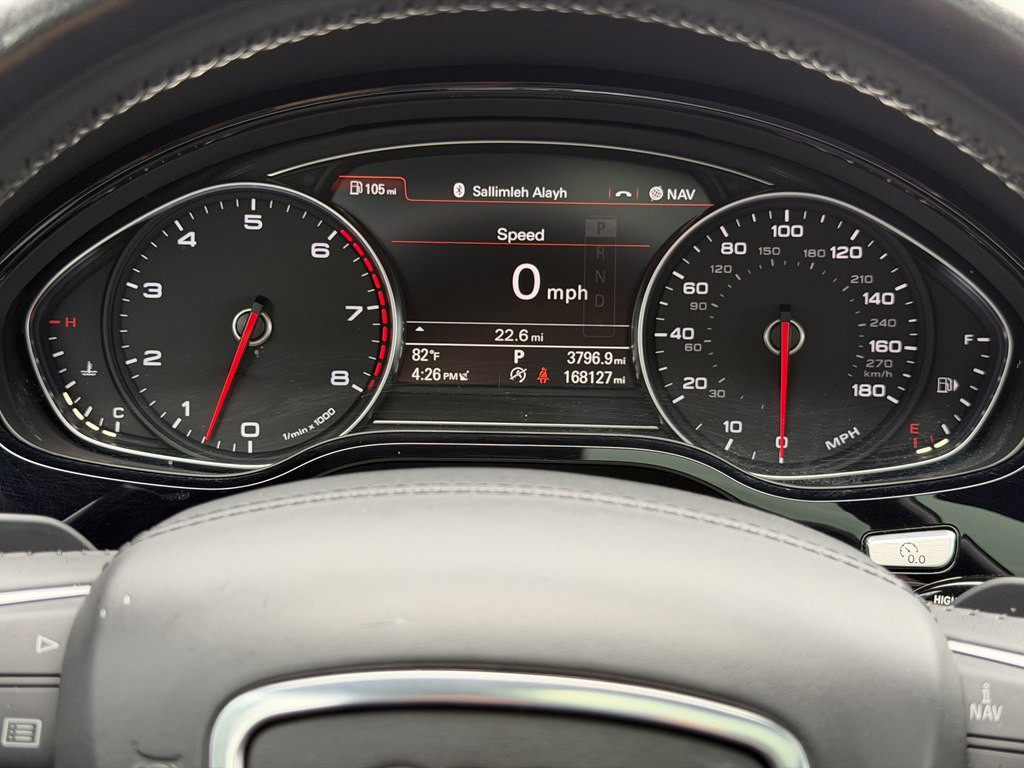 2016 Audi A8 Image 25
