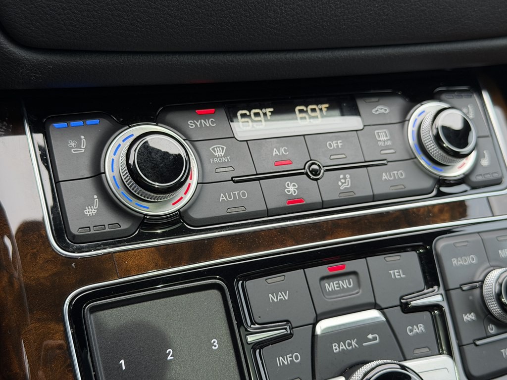 2016 Audi A8 Image 62