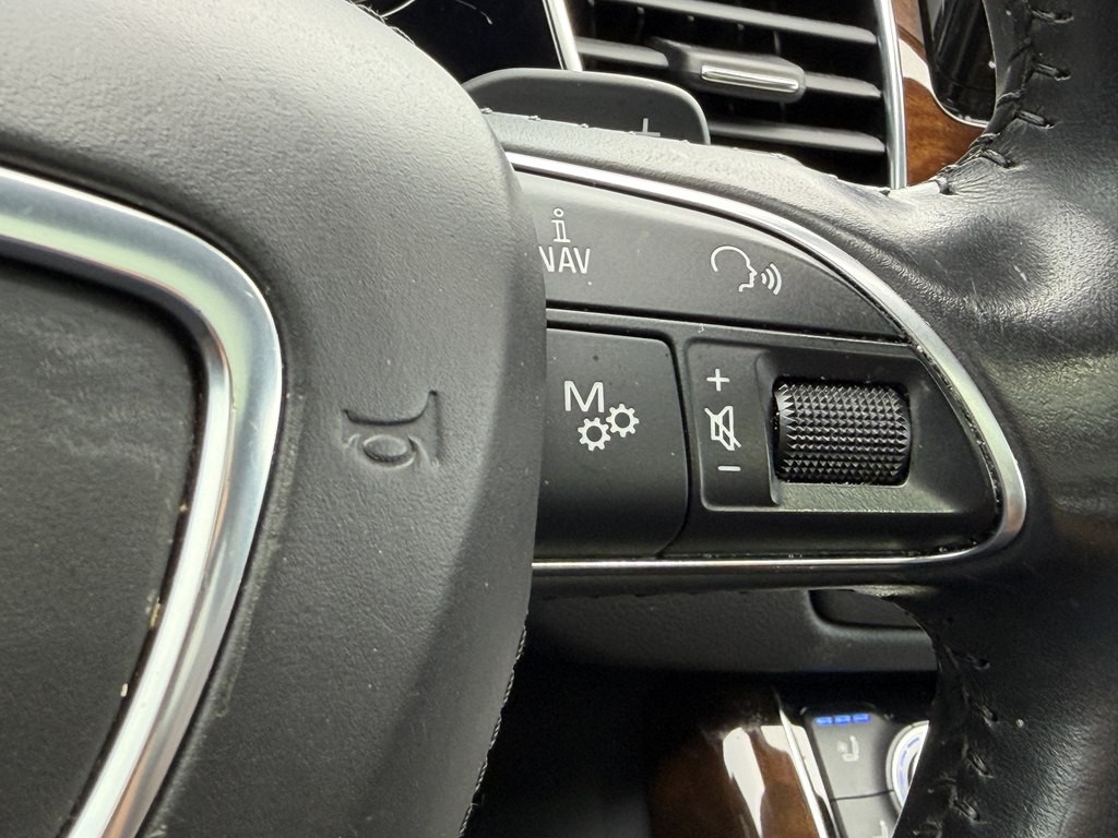 2016 Audi A8 Image 69