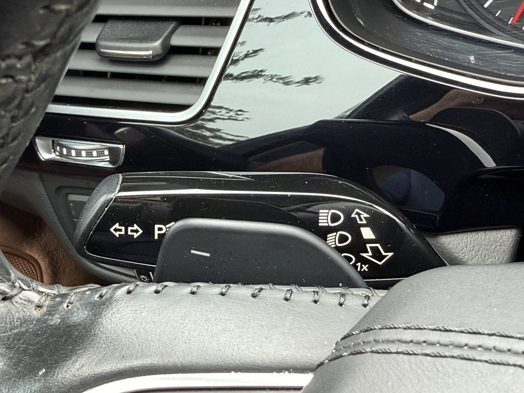 2016 Audi A8 Image 70