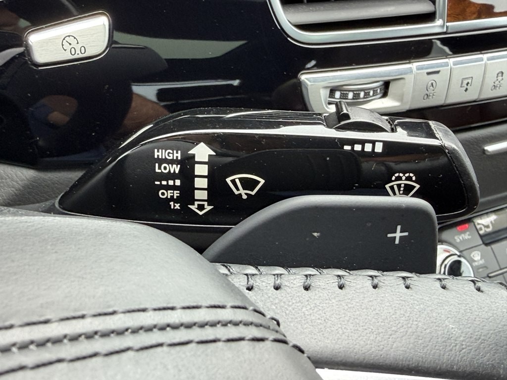 2016 Audi A8 Image 71