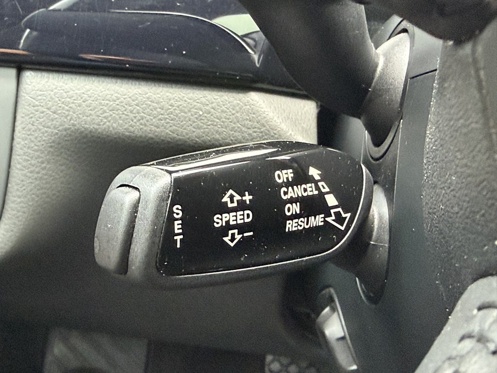 2016 Audi A8 Image 72