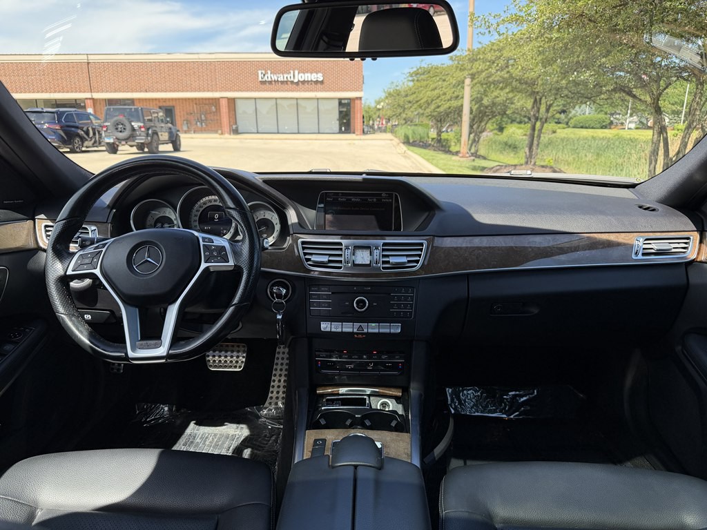 2016 Mercedes-Benz E-Class Image 20