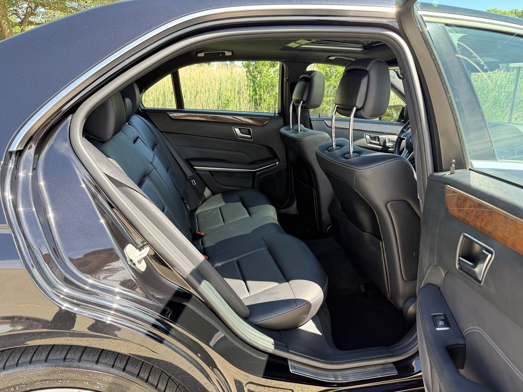 2016 Mercedes-Benz E-Class Image 32