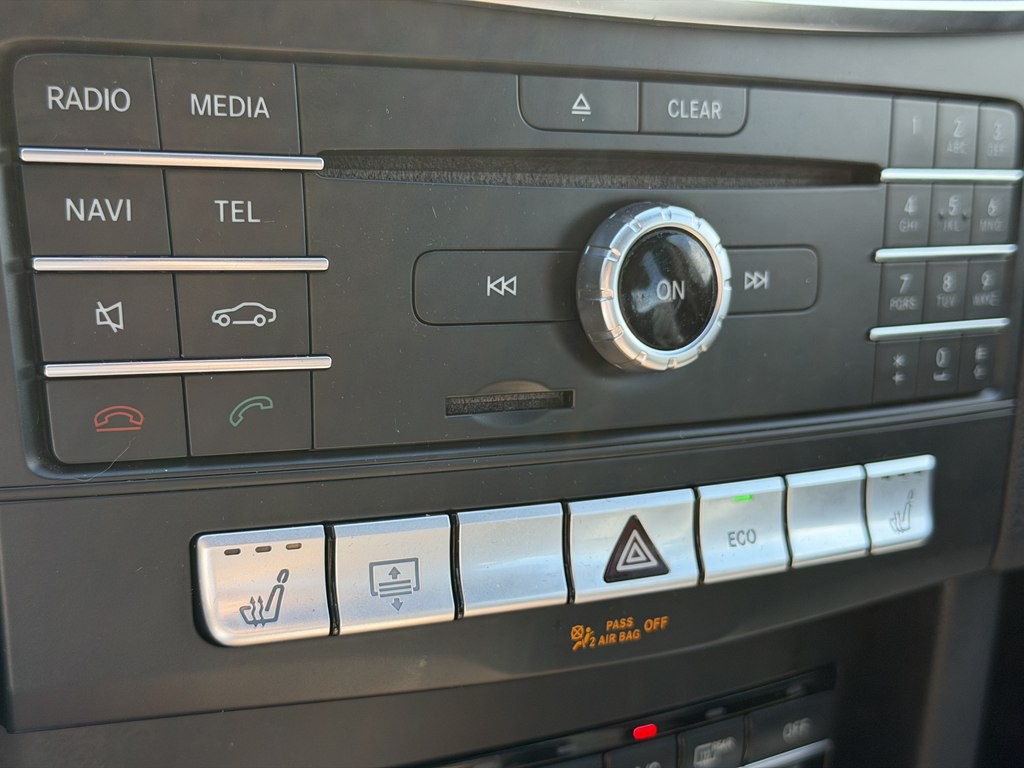 2016 Mercedes-Benz E-Class Image 51