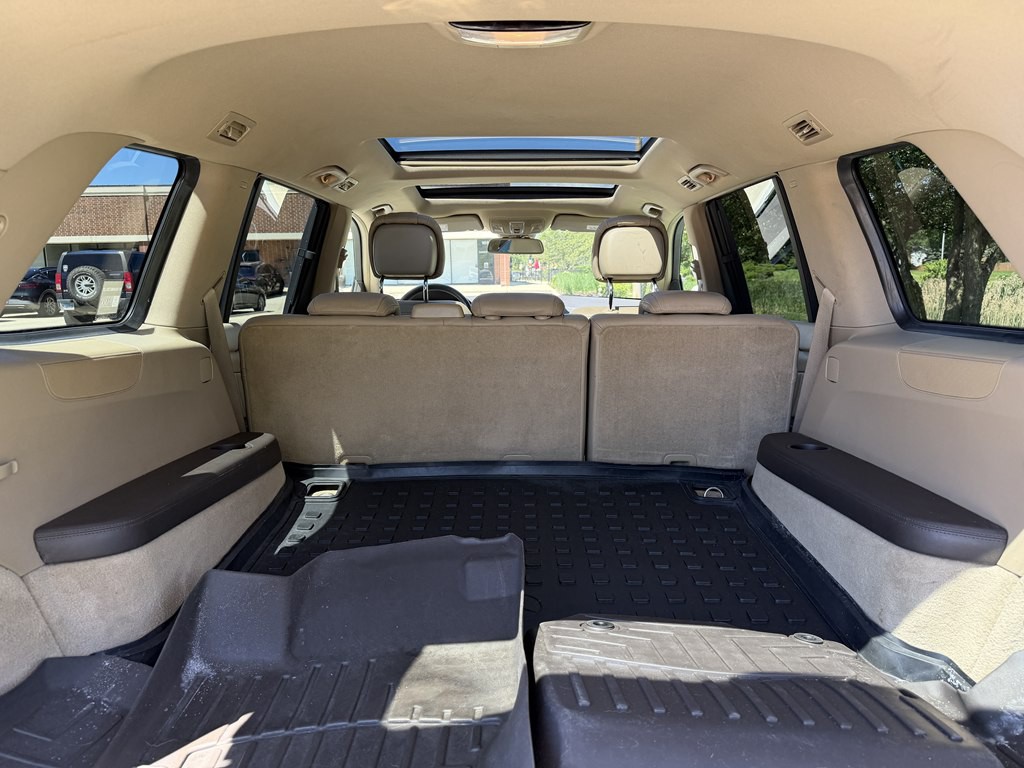 2015 Mercedes-Benz GL-Class Image 34