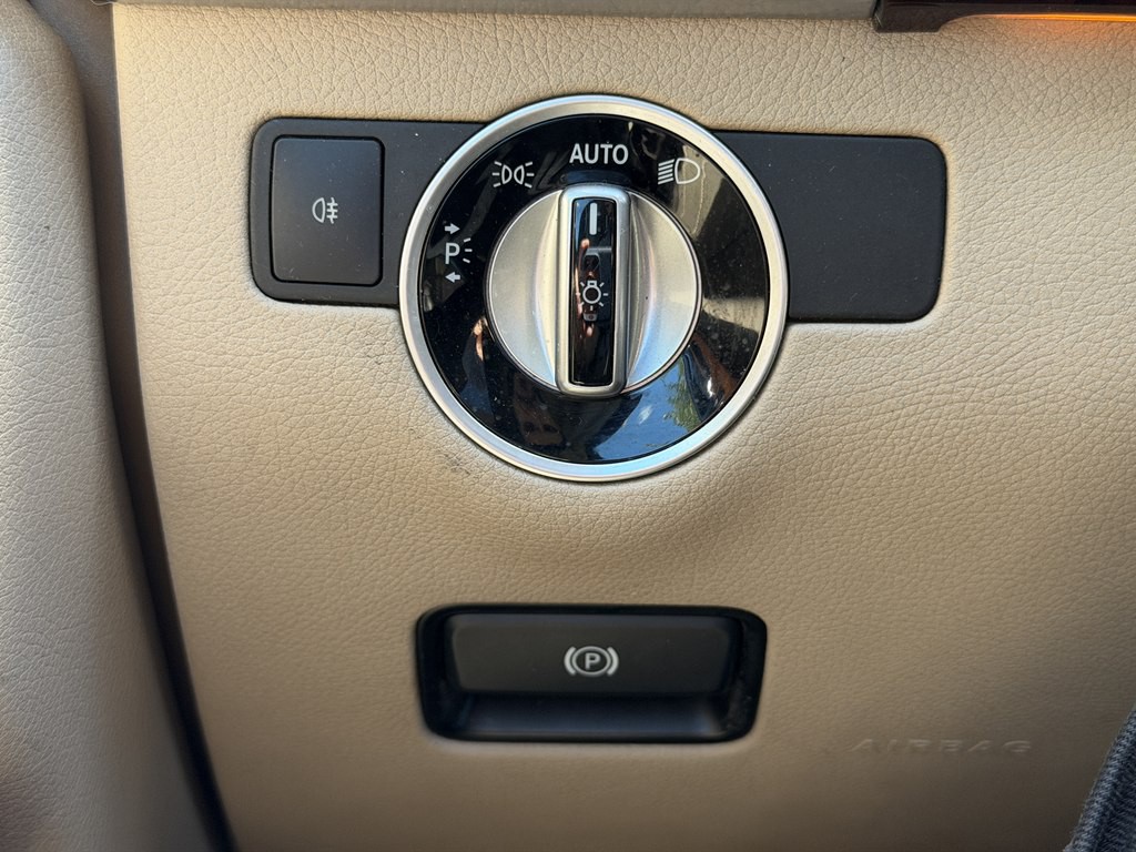2015 Mercedes-Benz GL-Class Image 36