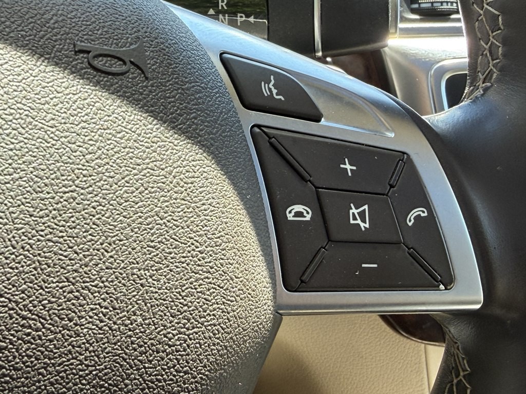 2015 Mercedes-Benz GL-Class Image 45