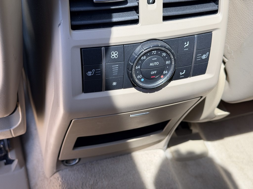 2015 Mercedes-Benz GL-Class Image 46