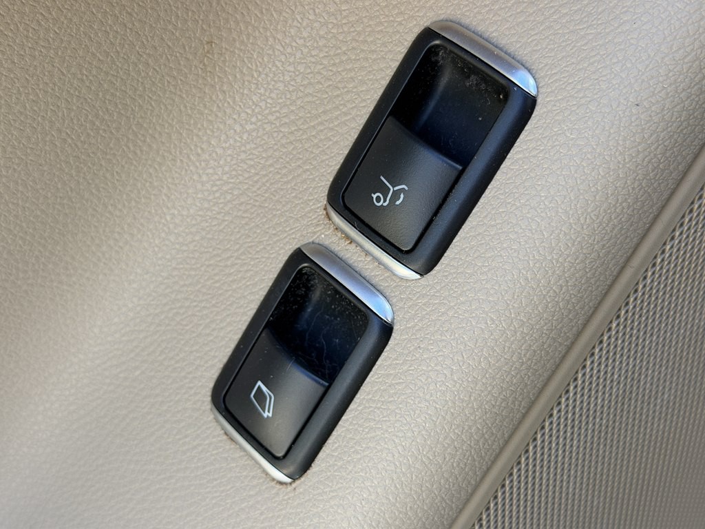 2015 Mercedes-Benz GL-Class Image 51