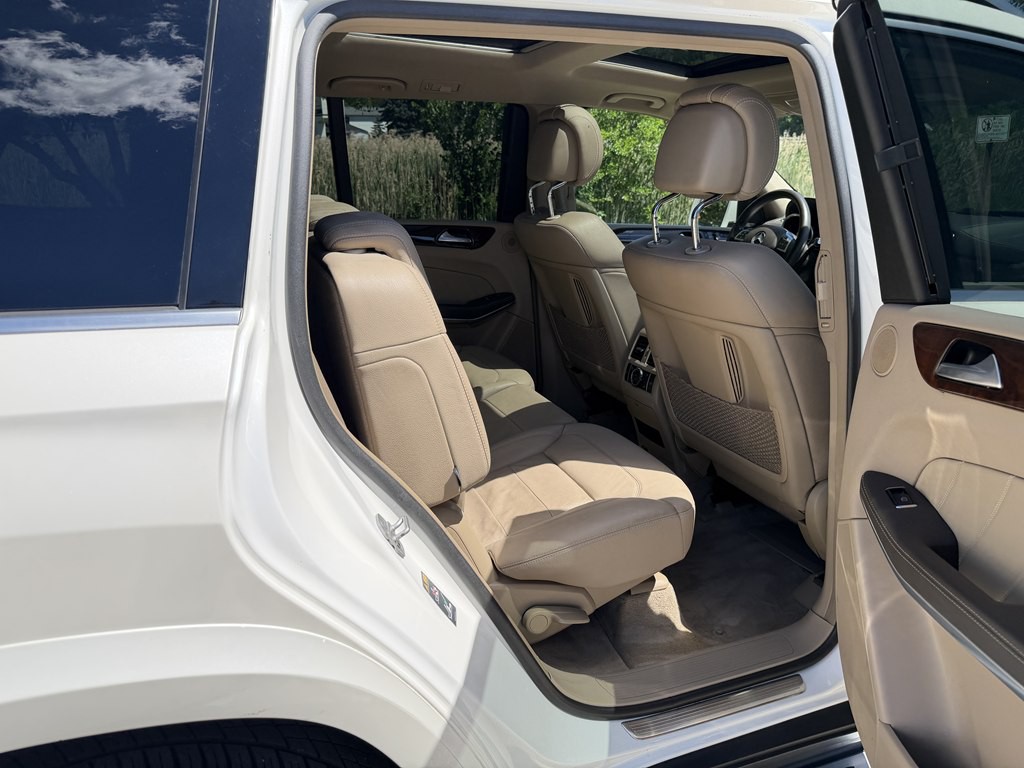 2015 Mercedes-Benz GL-Class Image 52