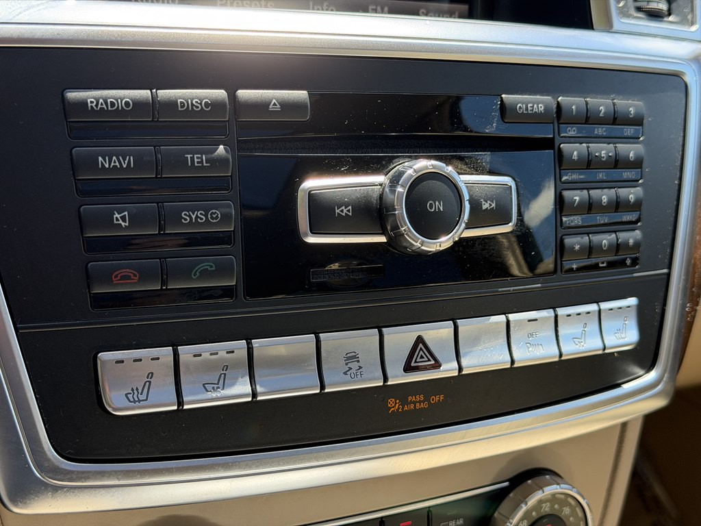 2015 Mercedes-Benz GL-Class Image 57