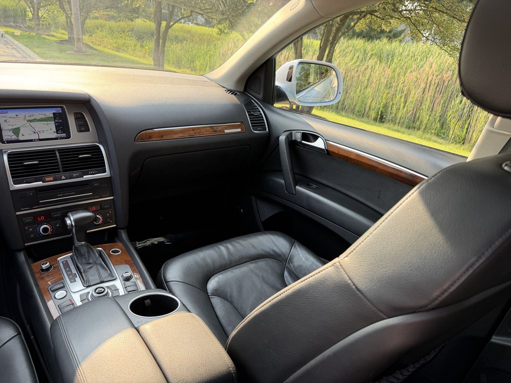 2015 Audi Q7 Image 24