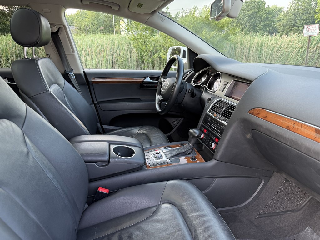 2015 Audi Q7 Image 25