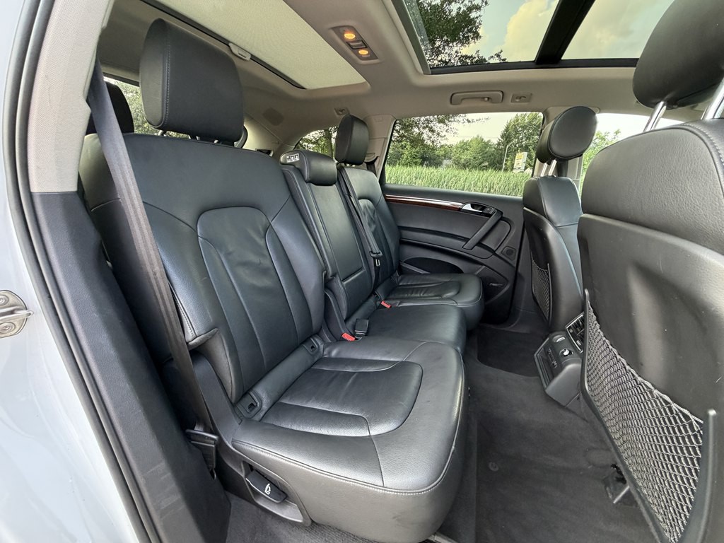 2015 Audi Q7 Image 27