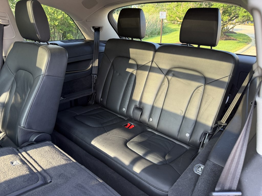 2015 Audi Q7 Image 28
