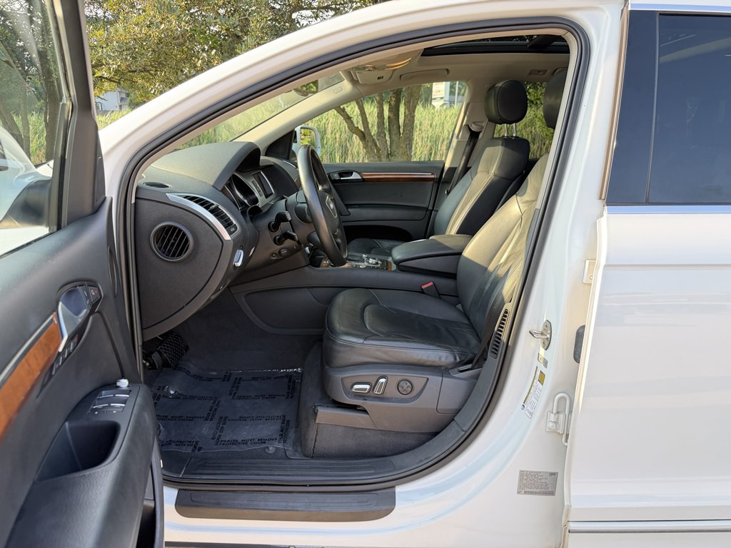 2015 Audi Q7 Image 37