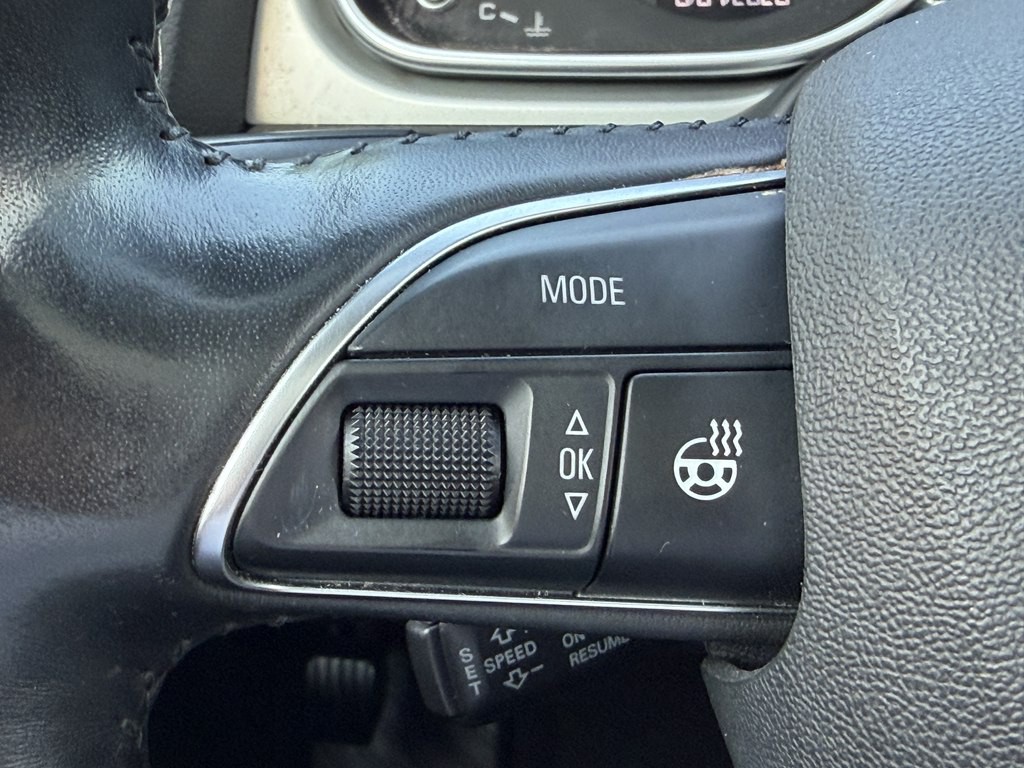 2015 Audi Q7 Image 39