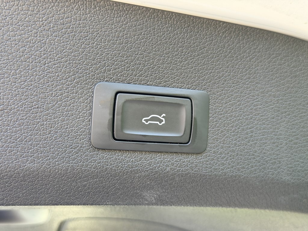 2015 Audi Q7 Image 51