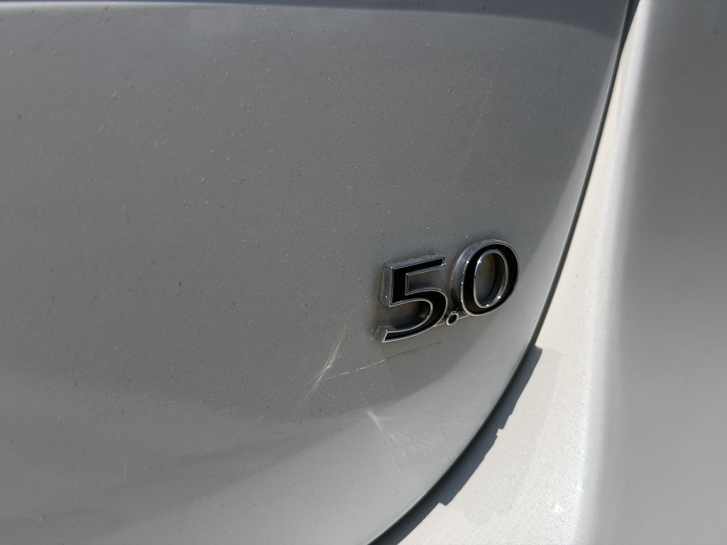 2013 Hyundai Genesis Image 44