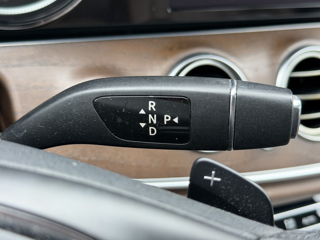 2017 Mercedes-Benz E-Class Image 59