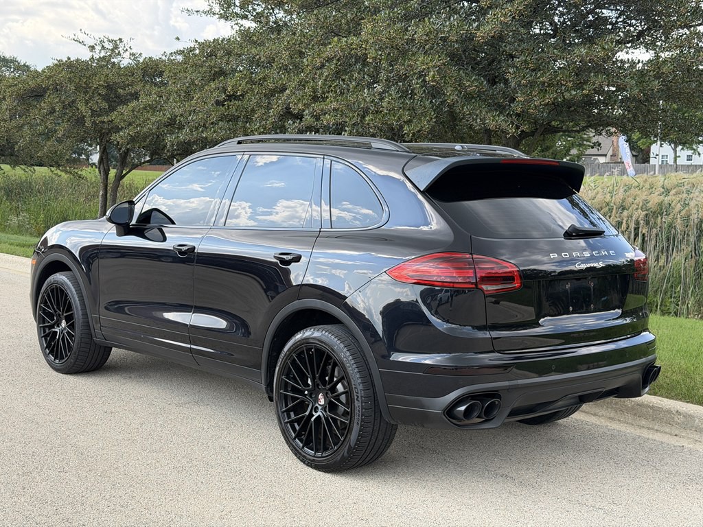 2016 Porsche Cayenne Image 4