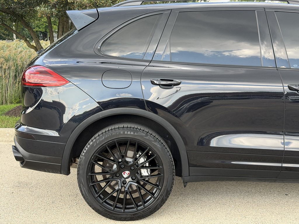 2016 Porsche Cayenne Image 6