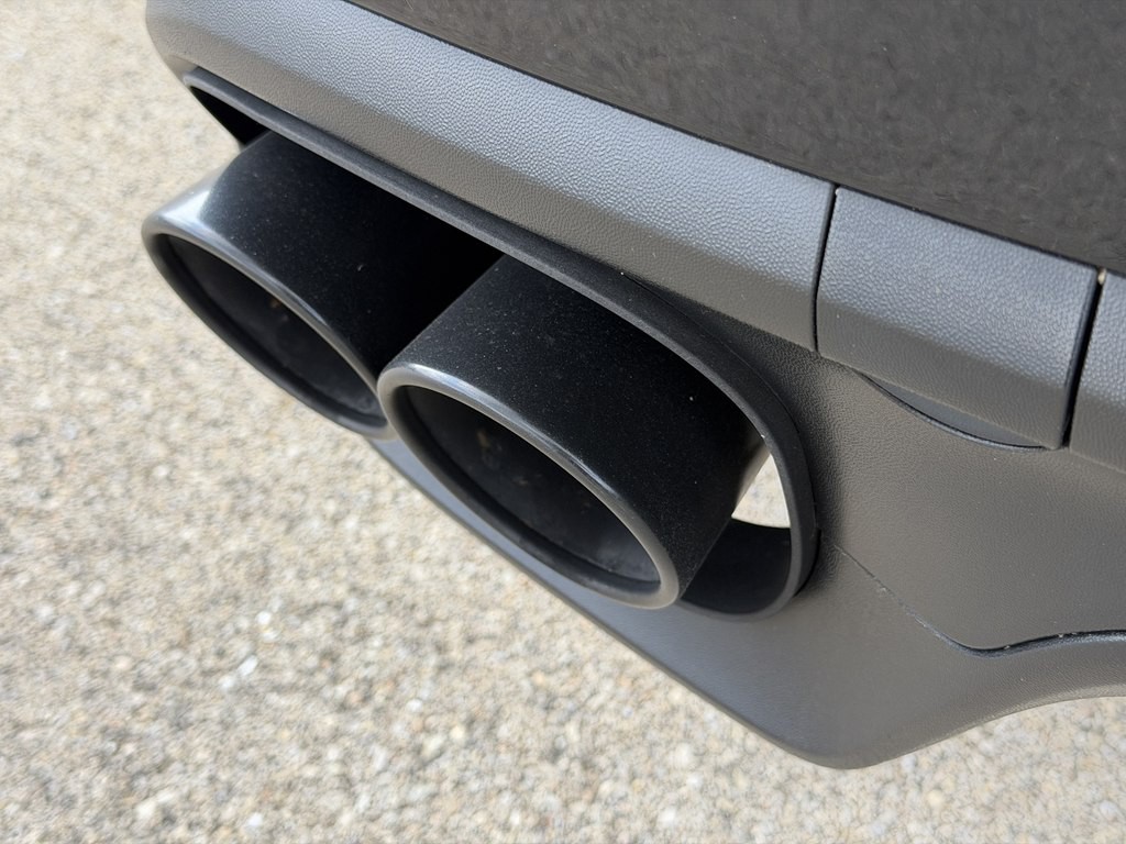 2016 Porsche Cayenne Image 14