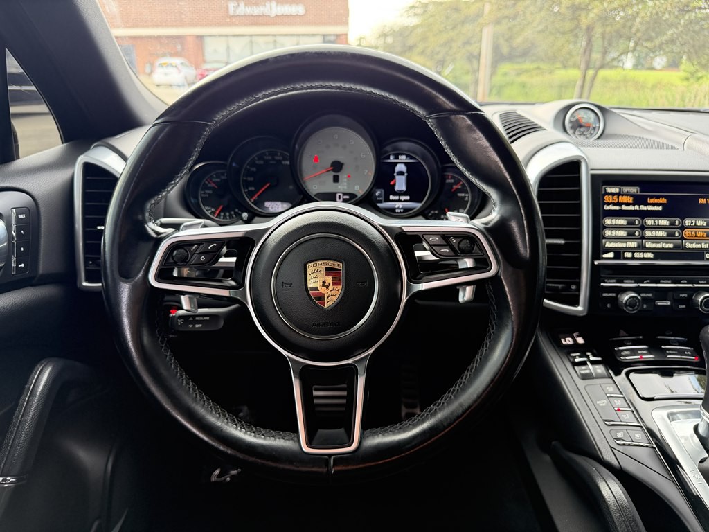 2016 Porsche Cayenne Image 29