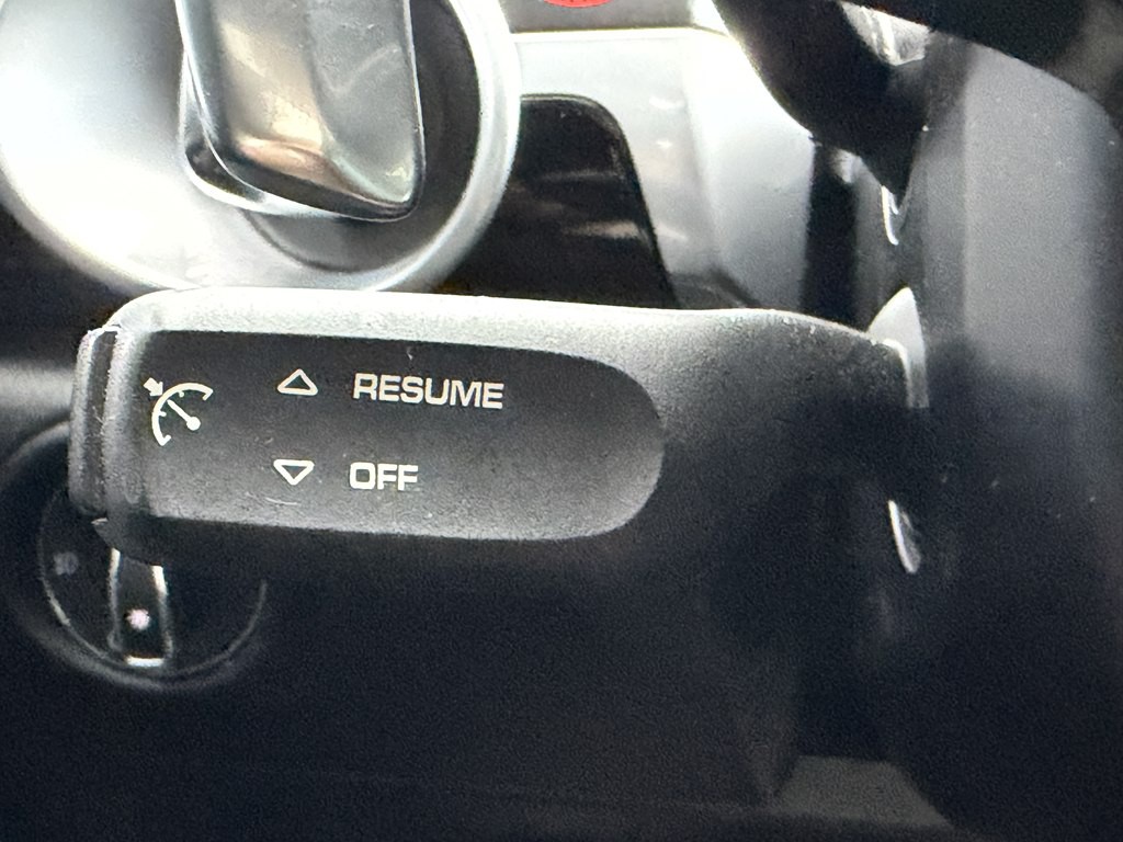2016 Porsche Cayenne Image 70
