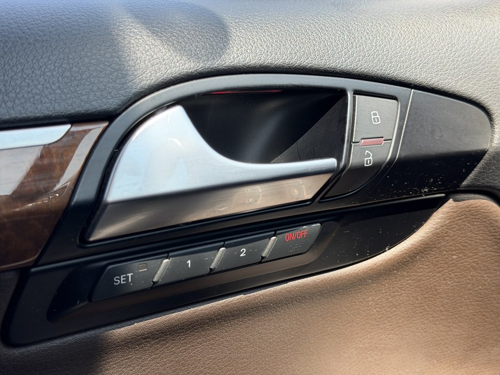 2014 Audi Q7 Image 46