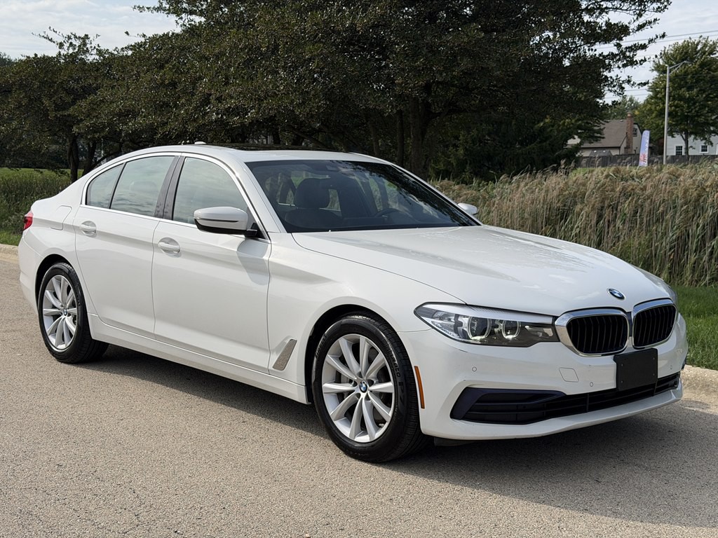 2019 BMW 5 Series Image 3