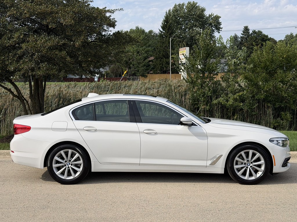 2019 BMW 5 Series Image 5
