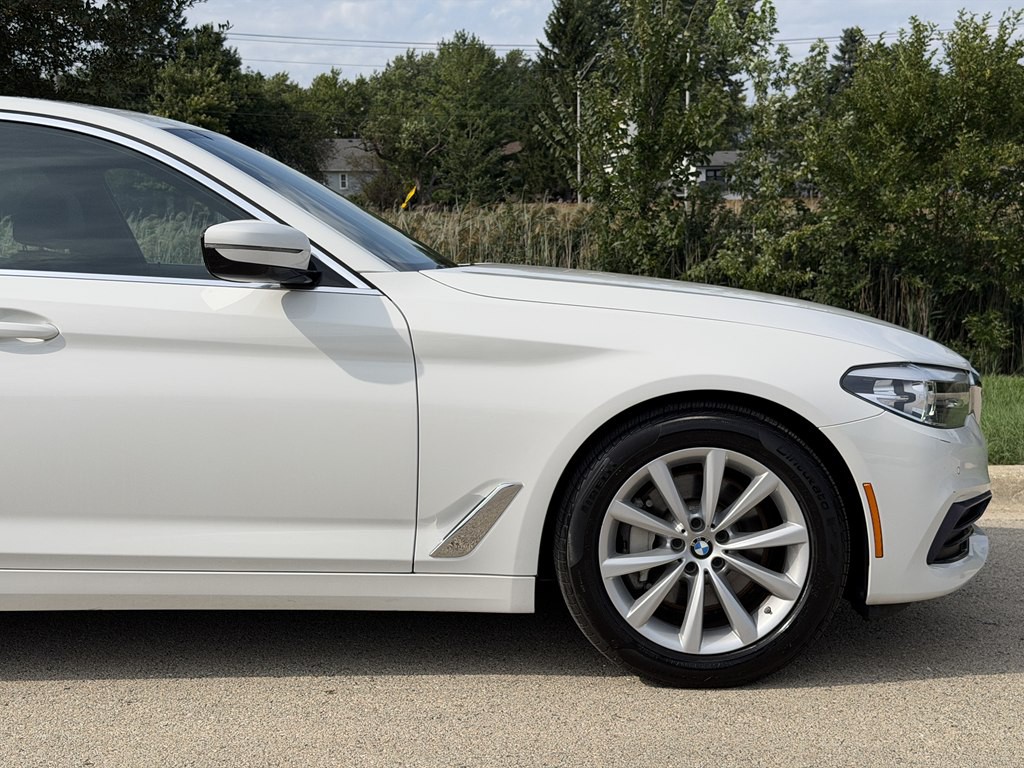 2019 BMW 5 Series Image 7