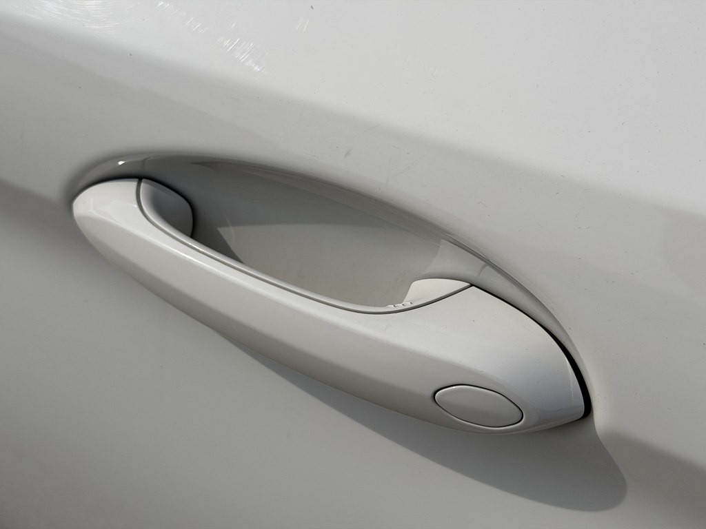 2019 BMW 5 Series Image 11