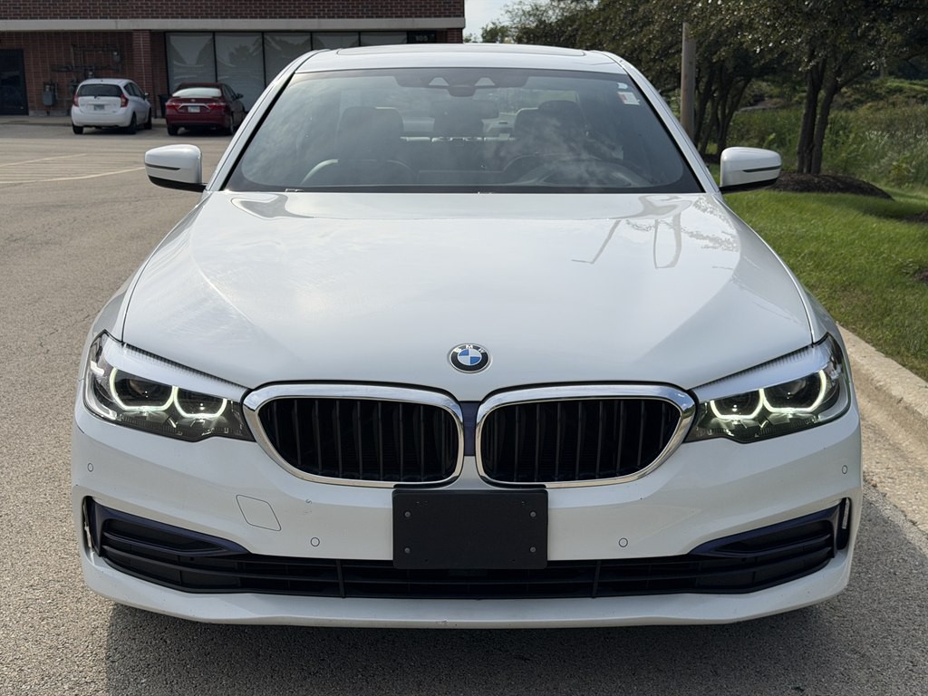 2019 BMW 5 Series Image 12