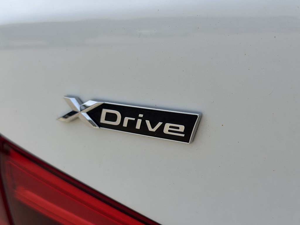 2019 BMW 5 Series Image 14