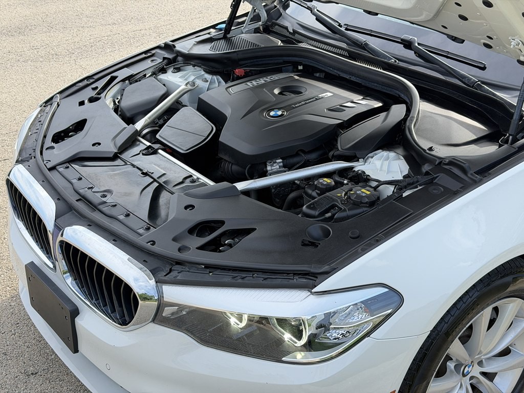 2019 BMW 5 Series Image 23