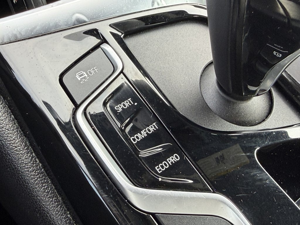 2019 BMW 5 Series Image 61
