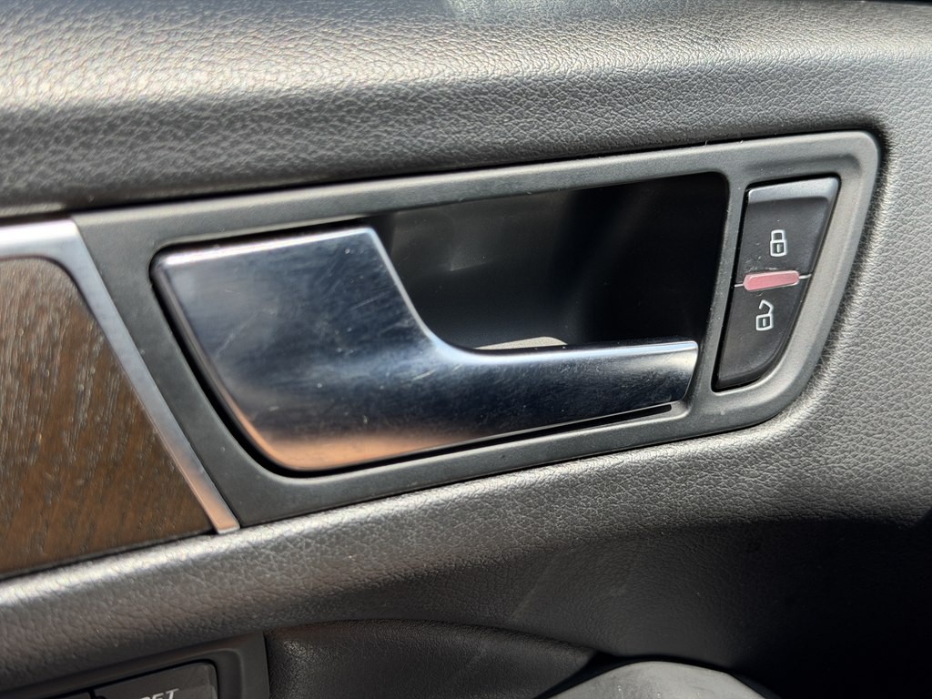 2016 Audi Q5 Image 46